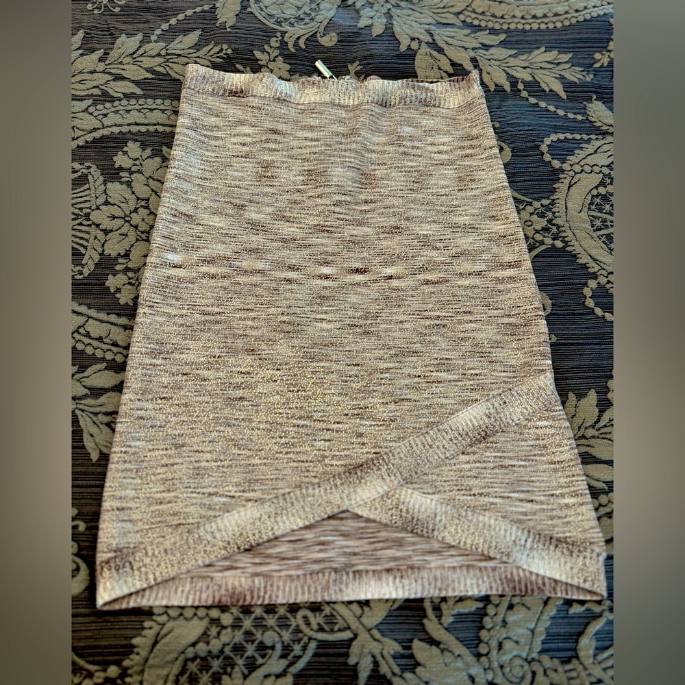 Bebe Gold skirt